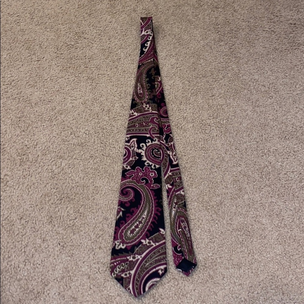 Gorgeous Mens Tie